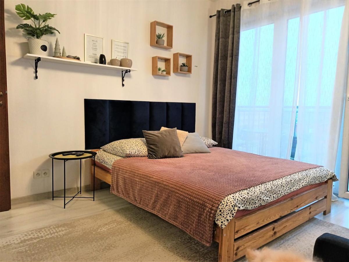 2-Room Apartment นอวือ ดวูร์ มาซอเวียซกี ภายนอก รูปภาพ