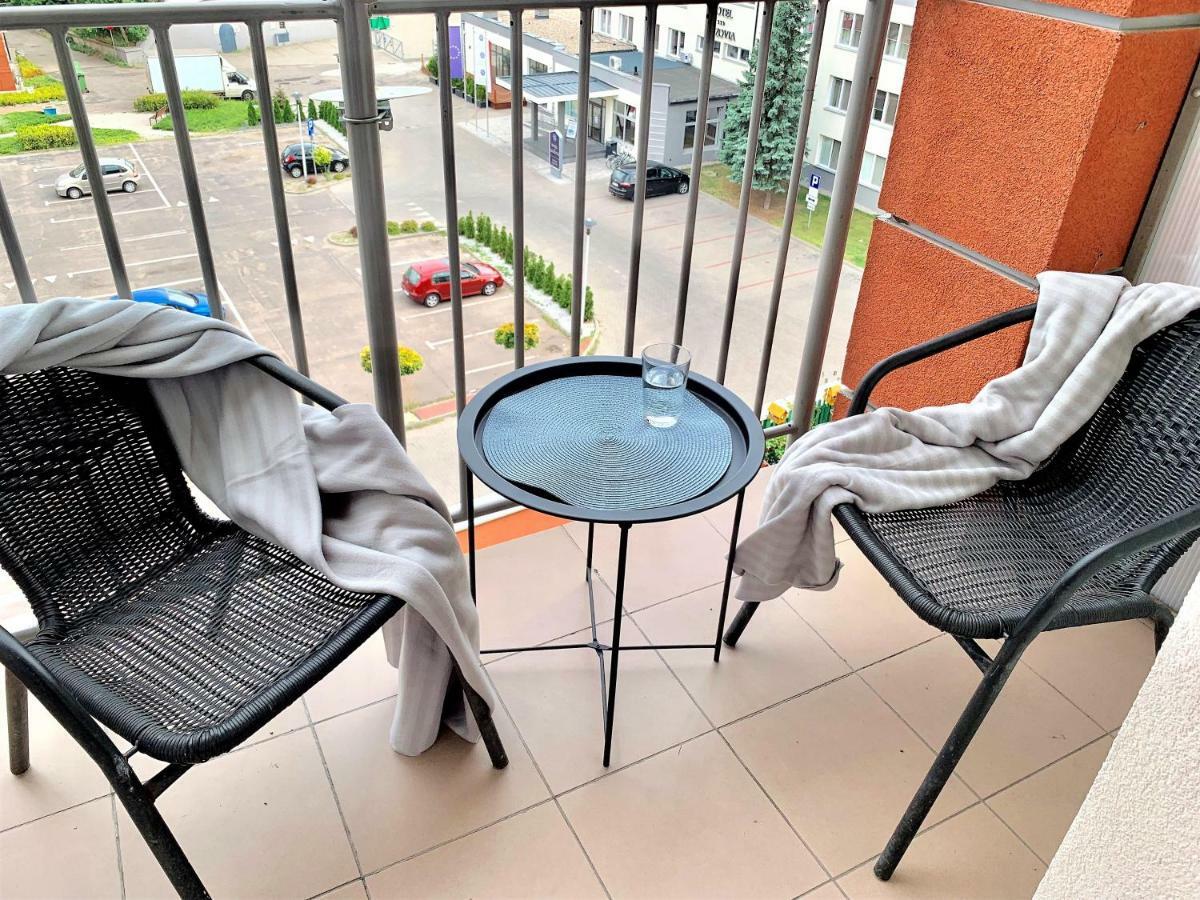 2-Room Apartment นอวือ ดวูร์ มาซอเวียซกี ภายนอก รูปภาพ