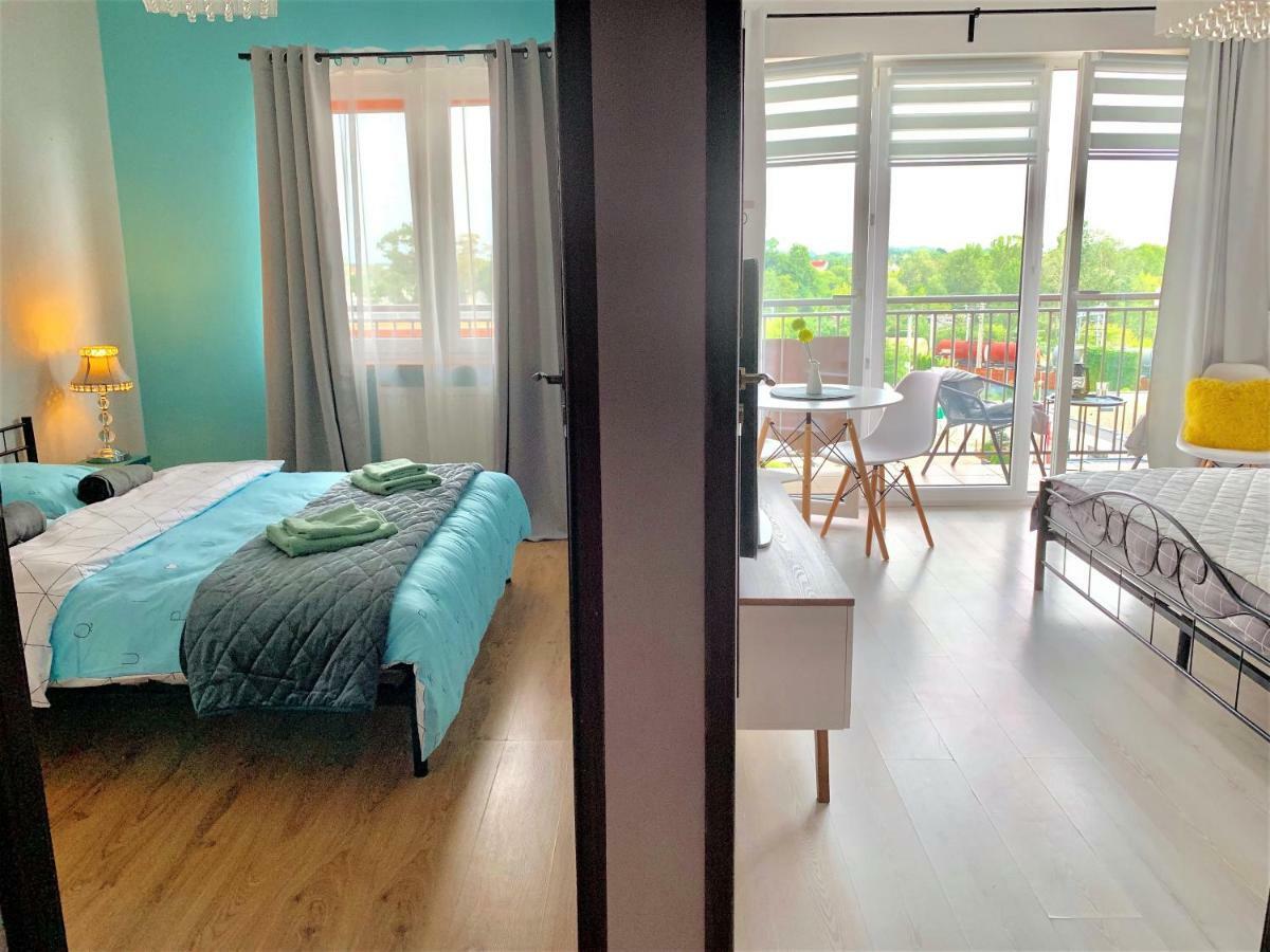 2-Room Apartment นอวือ ดวูร์ มาซอเวียซกี ภายนอก รูปภาพ